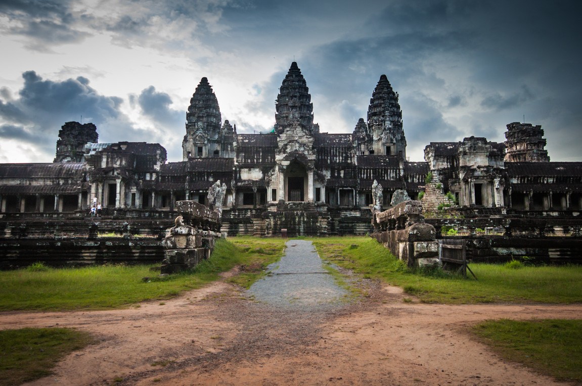 Discover Cambodia Tour Package